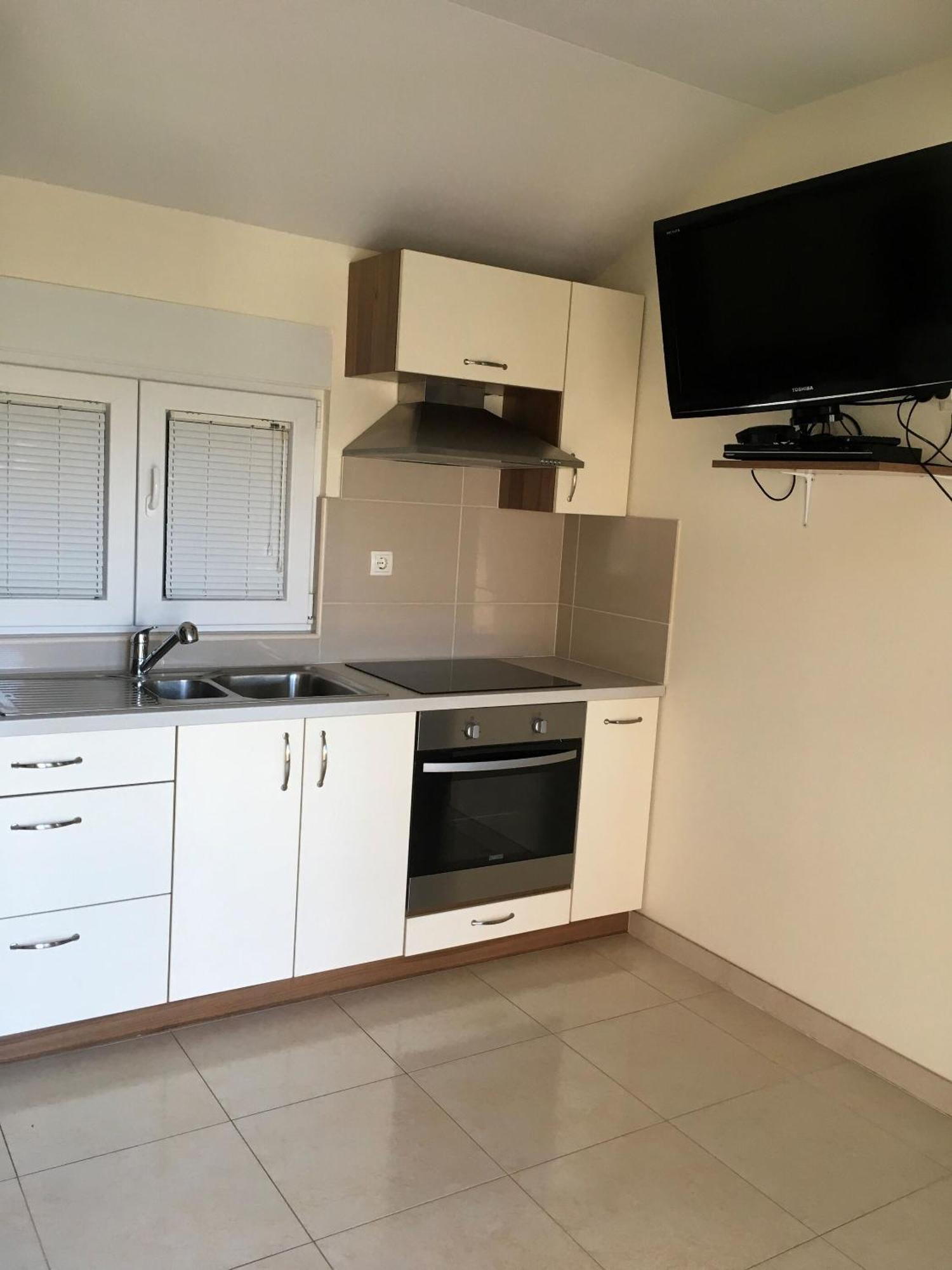 Apartments Lipovica Sukošan Екстериор снимка
